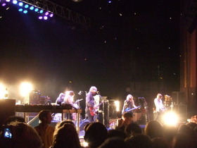 2010123109SonicYouthAtHammersmithApollo03s