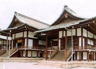 宮中三殿