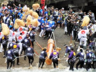 御木曳初式 川曳き