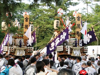 内宮お白石 陸曳き 宇治橋前