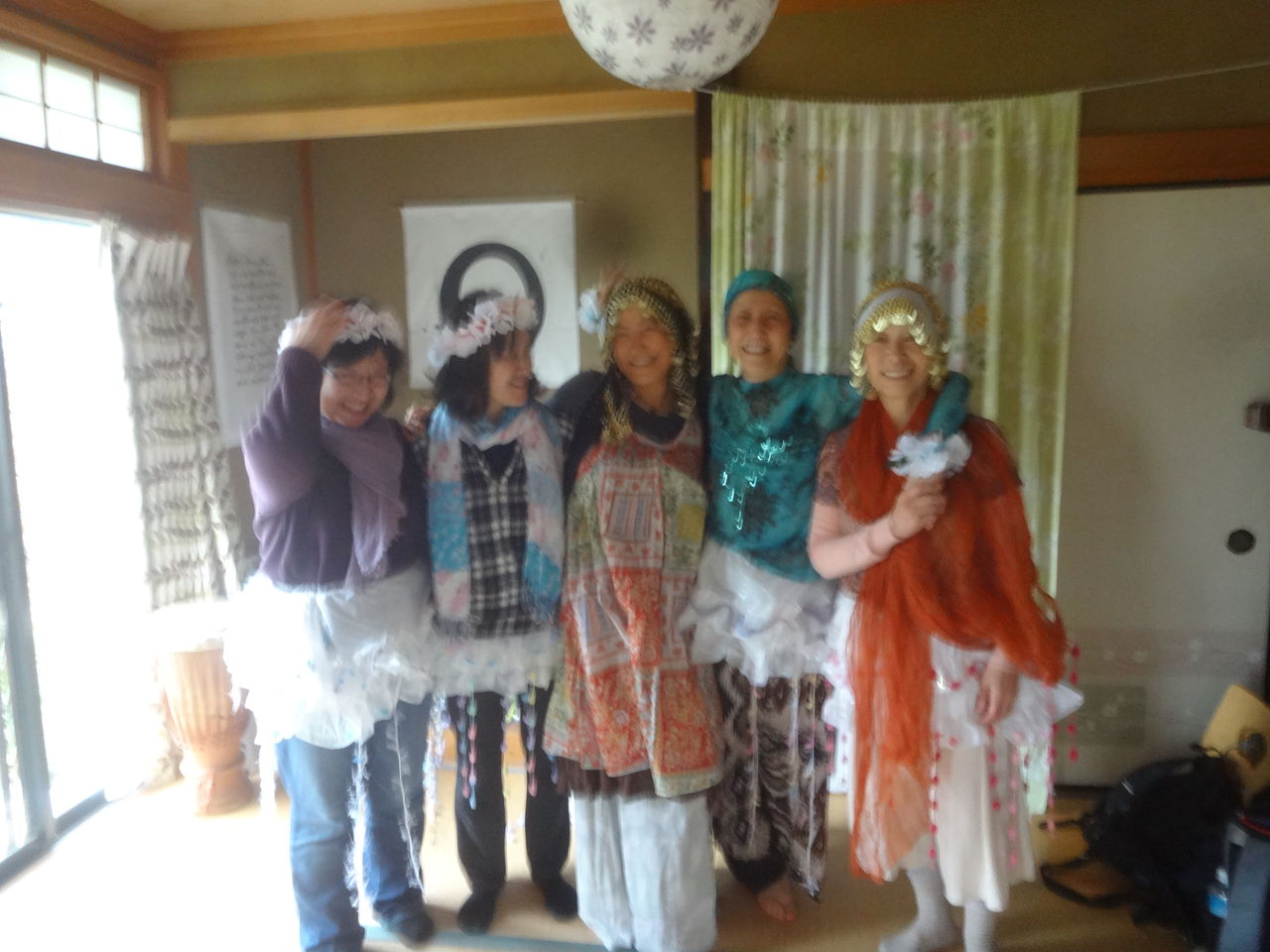 フリフリ女神たち