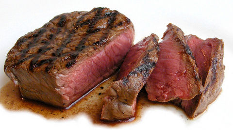 100628grilling_steak-thumb-480x268