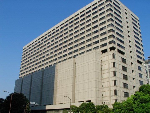 裁判所
