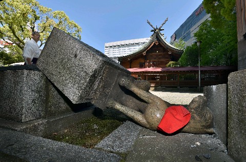 201504250013_000