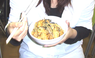14牡蠣ご飯盛り付け.jpg