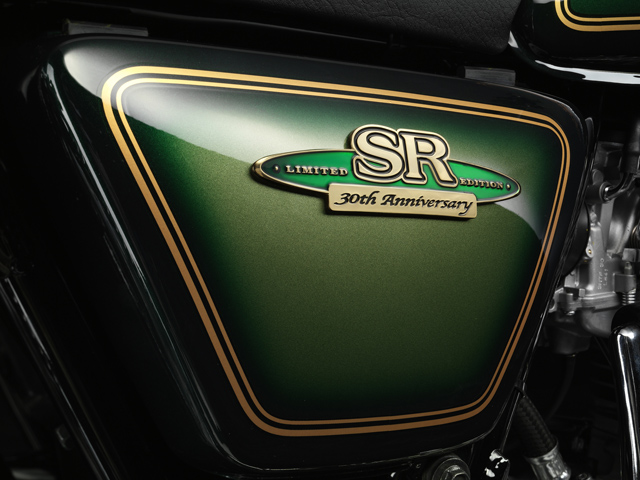 SR40030th_2