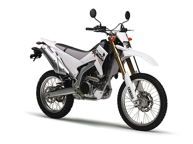 WR250R_パープリッシュホワイトソリッド1_2014