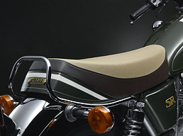 sr400_35th_ツートンシート
