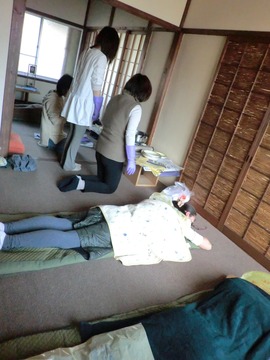 201120219ワイズ、しょうが湿布、ようこさん 038