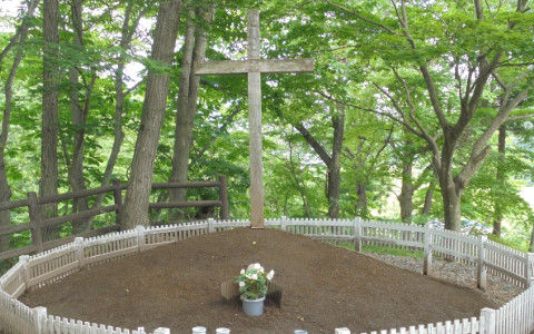 【都市伝説】イエス・キリストの墓は日本の青森県に実在する