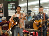 ガラス越しの演奏