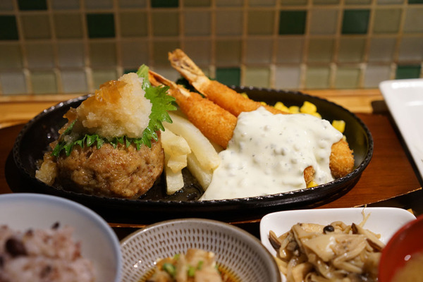 かえる食堂 蓮