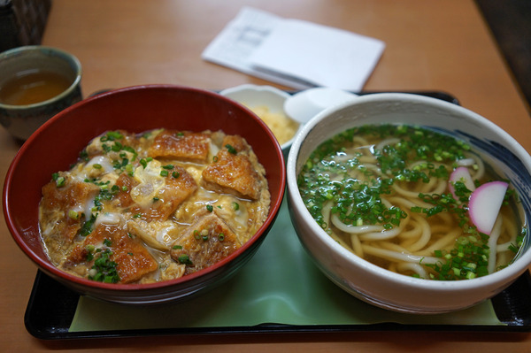 カツ丼DSC05708