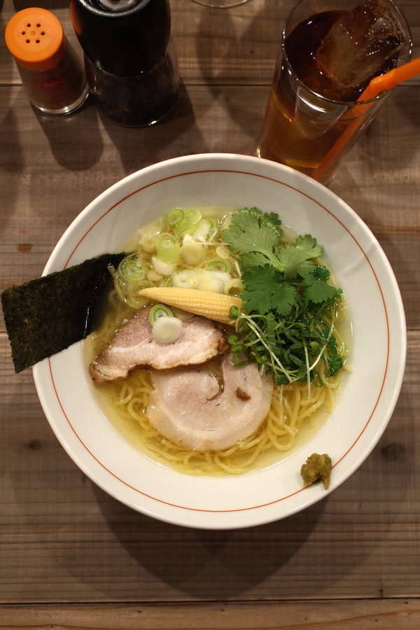 ロータスR0017890