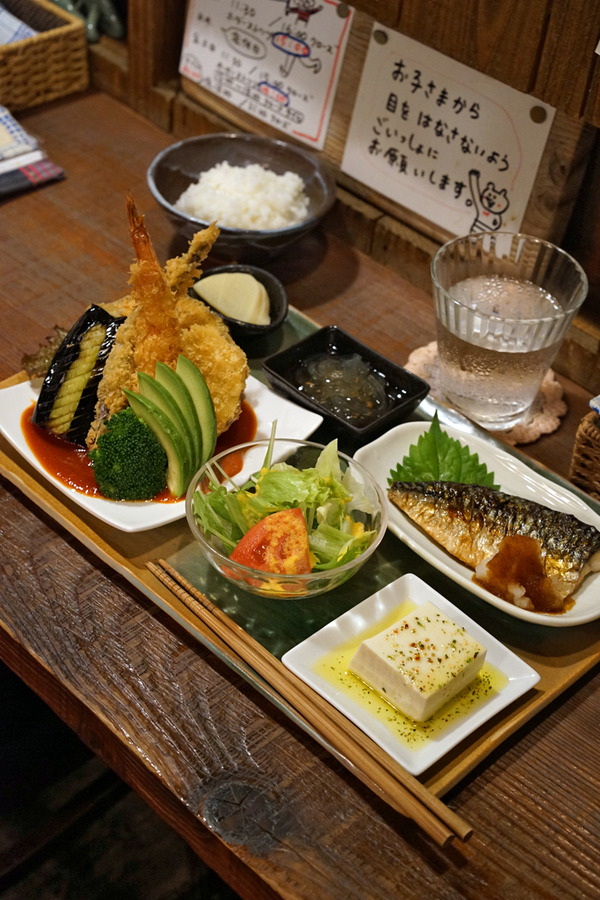 ハチミツボタンDSC02601