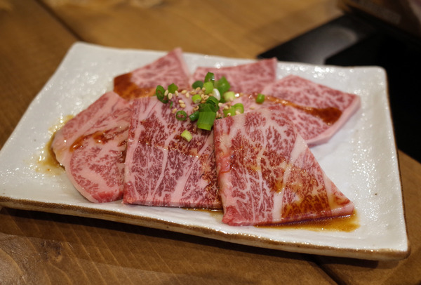 座牛R0027110