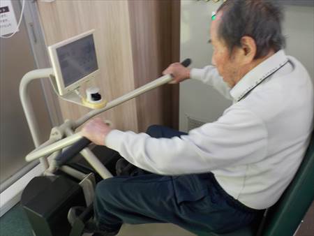 父マシン・トレーニング２_R