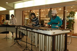 3人