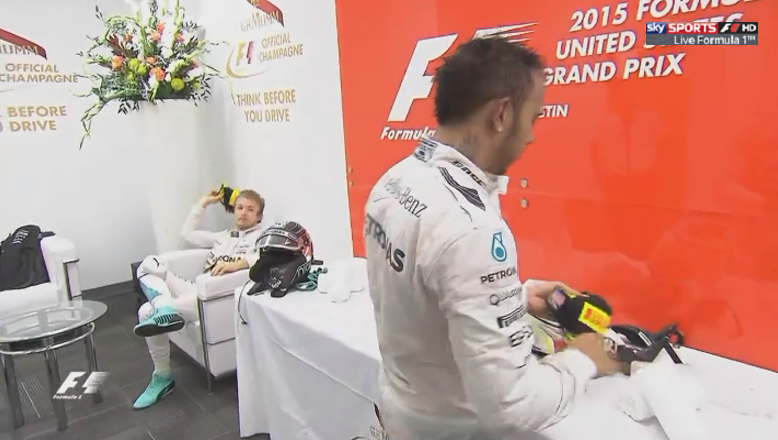 2018 F1 GP 第16戦 ロシアGP Lap9 	YouTube動画>2本 ->画像>11枚 