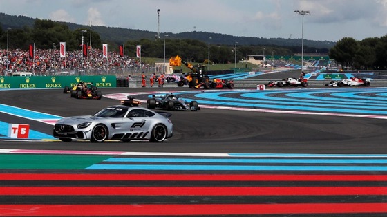 2018年F1フランスGPセーフティカー先導中