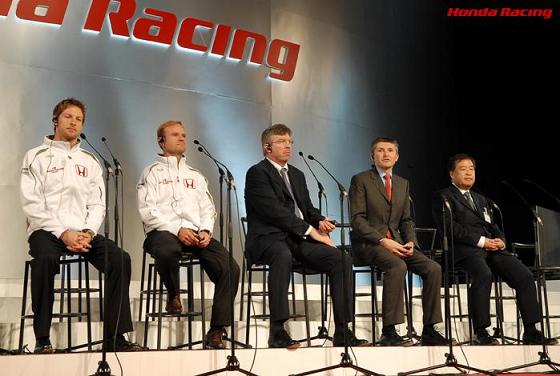ジェンソン・バトン、ルーベンス・バリチェロ、ロス・ブラウン、ニック・フライ、中本修平:ホンダ、2008年モータースポーツ活動概要発表