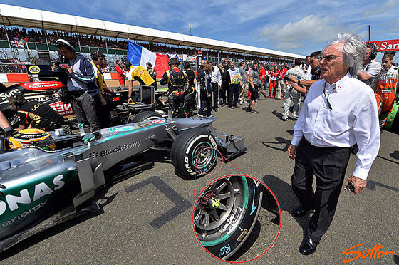 ルイス・ハミルトン(メルセデス)、バーニー・エクレストン、2013年F1イギリスGP スタート前