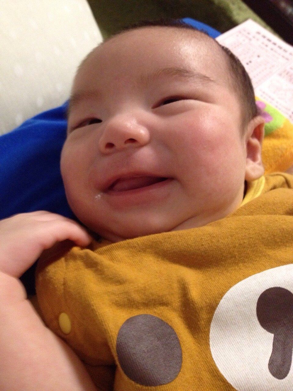 赤ちゃんの笑顔