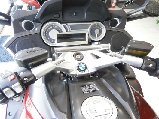 BMW　K1600GT　ナビゲーションステー