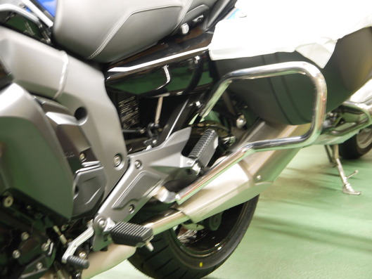 BMW K1600GT パニアガード