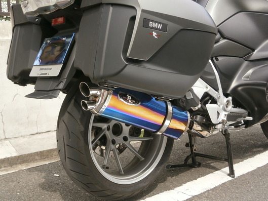 BMW R1200RT スリップオンマフラー