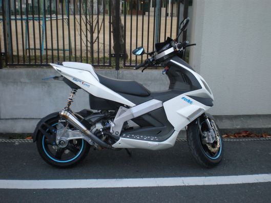 DERBI GP1 ワンオフマフラー