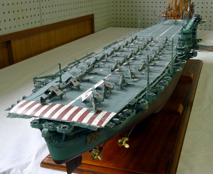 えっ?潜水艦?