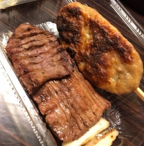 善次郎の牛タン塩焼きとつくね