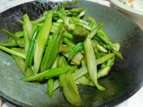 アスパラバター炒め