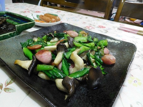 小松菜ときのこの炒め物