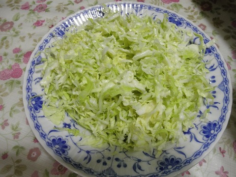 モッツァレラチーズキャベツサラダ