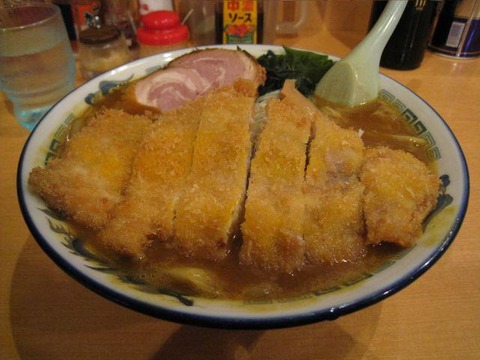 ふじ亭・カツカレーラーメン