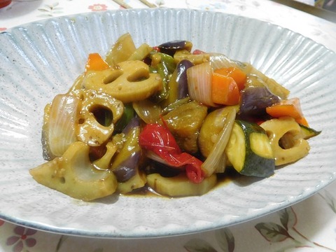 野菜の黒酢炒め