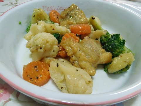 鶏の夏野菜の黒胡椒炒め