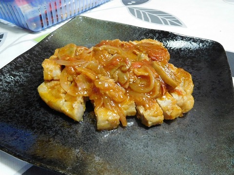 トマトソースポーク