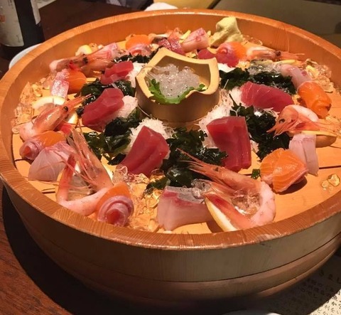 お刺身盛り合わせ