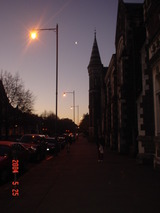 市の中心部でもこの明るさ