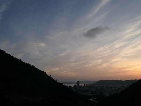 2017082004