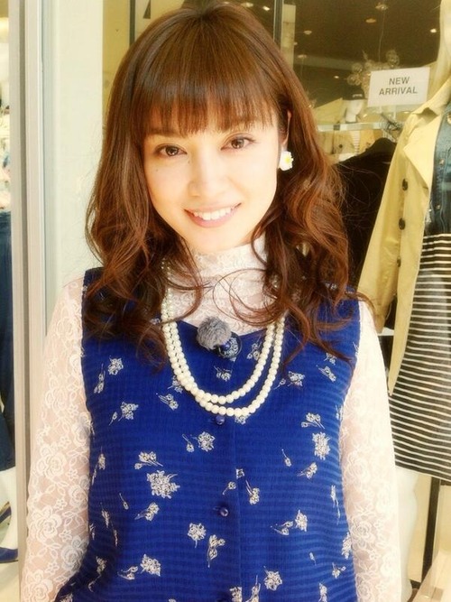Airi Taira-07