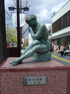 27bac941.jpg
