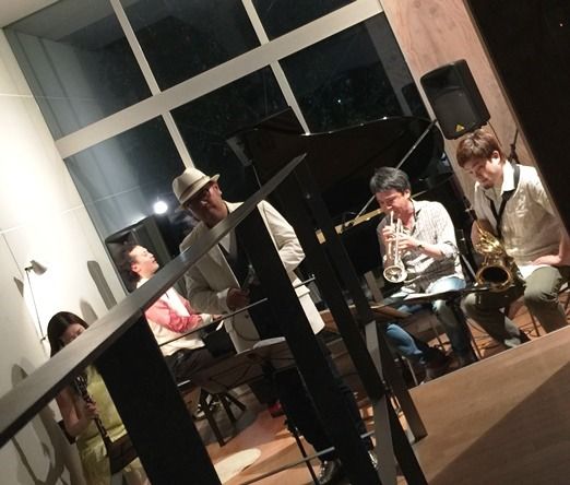 途上5人