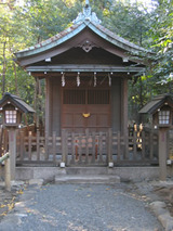 鎮霊社
