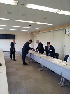 市長へ