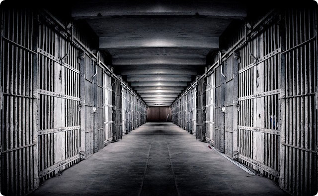刑務所