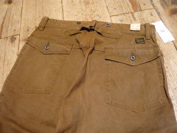 pants 3986